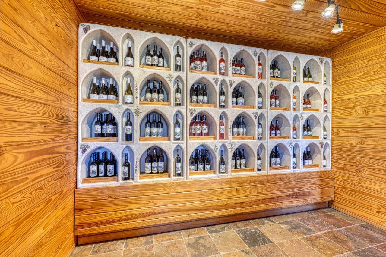 フレデリックスバーグ The Pecan @ Mendelbaum Winery Guest Cabinsヴィラ エクステリア 写真